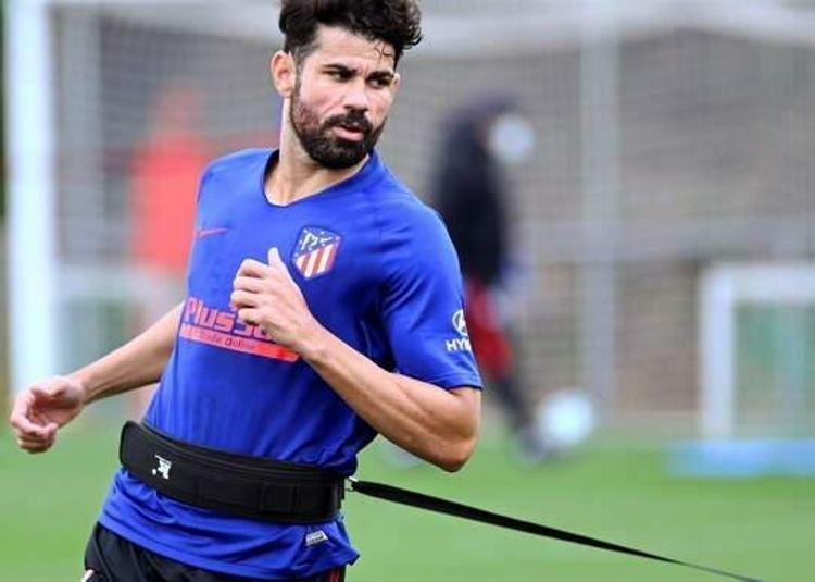 32 yaşındaki Diego Costa diğer adaylara oranla daha genç bir isim olarak dikkat çekerken Beşiktaş’ın 2.5 milyon Euro + 1.5 milyon Euro imza parası önerdiği yıldız oyuncunun garanti ücret olarak 3.5 milyon Euro’da direttiği öğrenildi.