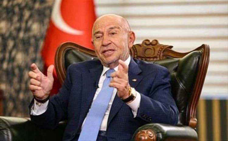 · Tüm konuşmaları sakince dinleyen Nihat Özdemir toplantıya son noktayı koydu: “Evet iki hedefimiz vardı. Birincisi gerçekleşti. Ama kabul edelim ki son 3 maçı çok kötü oynadık.