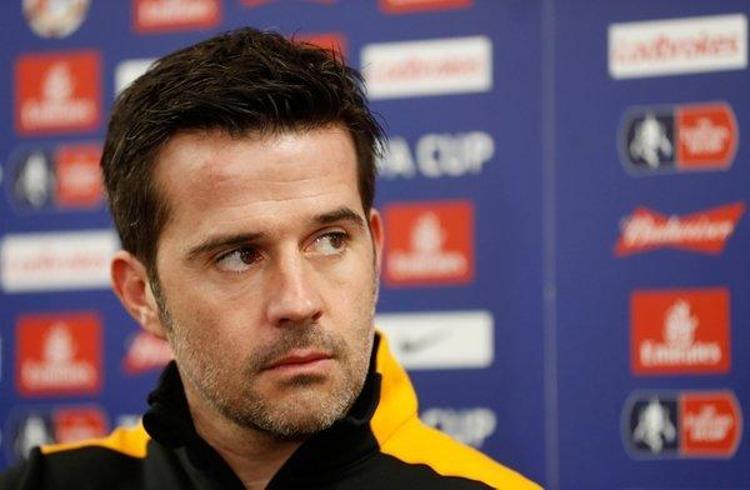 Bu arada Brezilya basını, Fenerbahçenin Portekizli teknik adam Marco Silva ile anlaşmaya çok yakın olduğunu yazdı, sarı-lacivertli taraftar sosyal medyada isyan etti.