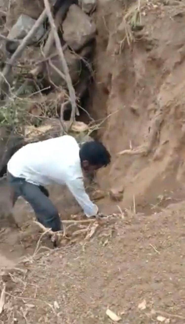 Jangaon Bölge Memuru Rajendra Prasad, Keşfin haberini aldıktan sonra değerli eşyaları kurtardık. Ayrıca arazi sahibine, bir sonraki emre kadar bölgede herhangi bir kazı faaliyetine başlamaması yönünde talimat verdik dedi.