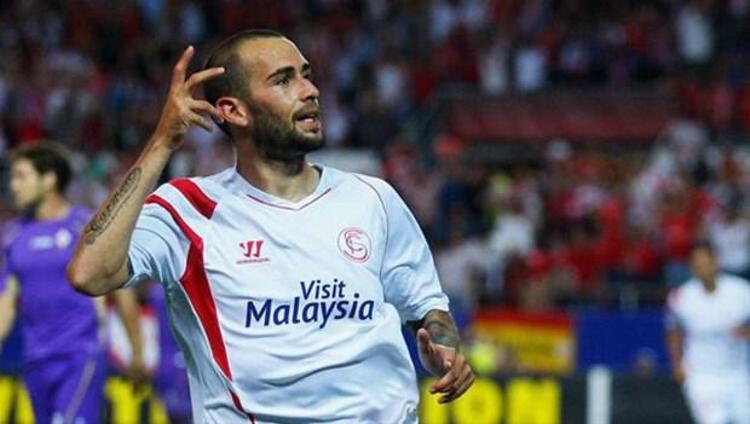 Fenerbahçe, Sevilladan bonservisini alan İspanyol oyuncu Aleix Vidale 3 yıllık teklif yaptı. 31 yaşındaki oyuncu düşünmek için süre istedi.