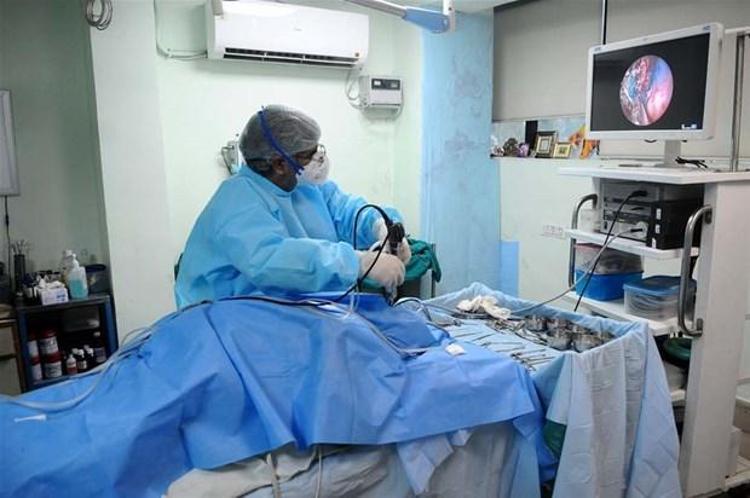 Bunda, düşük oksijen oranı, diyabet, bağışıklığın baskılanması, hastanede solunum cihazına bağlanma ve uzun süreli kalış gibi birçok etkenin rol almış olabileceği ifade ediliyor.