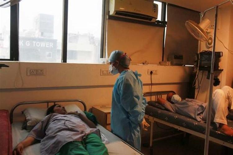 Hastalığın tedavisinde kullanılan yalnızca bir ilaç var. Enjektörle yapılan bu ilacın her bir dozu 48 dolar ve 8 hafta boyunca her gün yapılması gerekiyor.