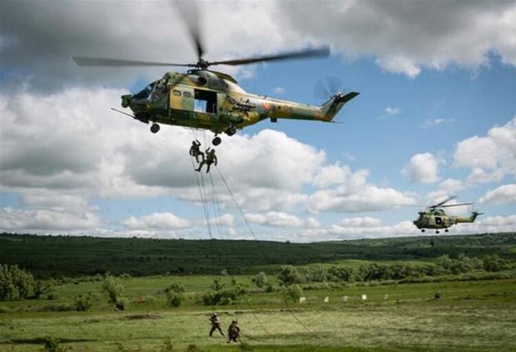 NATO yöneticisinin Moskovaya da çağrısı vardı: Bu tatbikat, Rusyaya doğrudan yanıt olarak planlanmadı. Rusya, ne yaptığımızı yakından izliyor. Biz caydırıcılık ve savunma konusunda ittifak bölgesini korumada kararlıyız. Bu kadar büyük alanda intikal yeteneğine sahibiz.