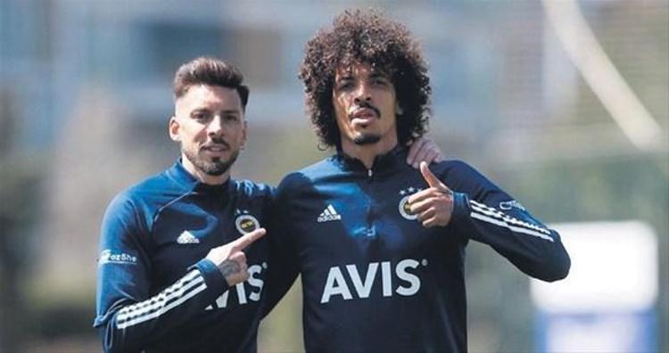 Fenerbahçe Aboubakarın işini bitirdi Luiz Gustavo, Sosa, Harun Tekin, Sörloth ve Vedat Muriç transferinde son dakika