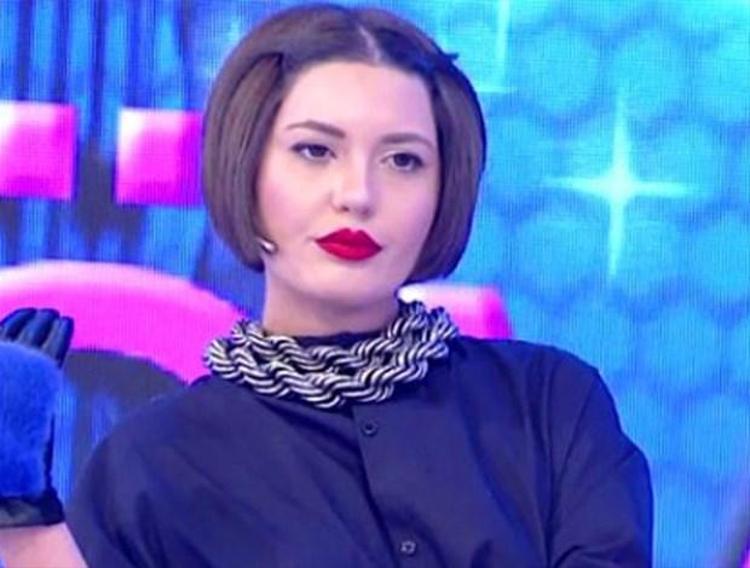 Bahar Candandan yarı çıplak paylaşım Umarım doçent doktor babam çok kızmaz