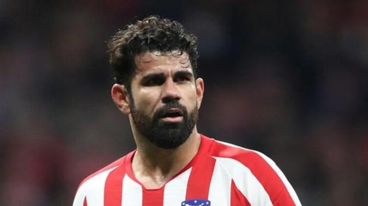 İspanyanın ünlü spor gazetesi ASta yer alan habere göre Falcaodan memnun olmayan Galatasarayın Kolombiyalı yıldız forvetini yerini Diego Costa ile doldurmak için çalışmalara başladı. Haberde Fatih Terimin çok sık sakatlandığı gerekçesiyle Falcaodan memnun olmadığı ifade edildi.