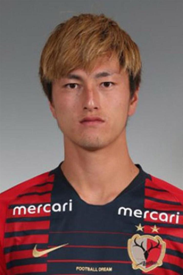 Fenerbahçenin kadrosuna katmak istediği iddia edilen Japon golcü Yuma Suzuki için kulübü St Truidenin istediği bonservis bedeli oldu.