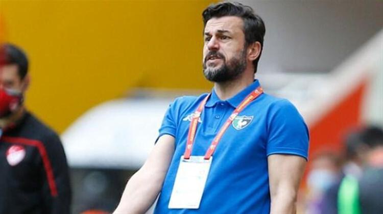 Kadroda yaprak dökümü yaşaması beklenen Denizlisporda Teknik Direktör Ali Tandoğanın da takımın başındaki geleceğinin belirsiz olduğu belirtildi.