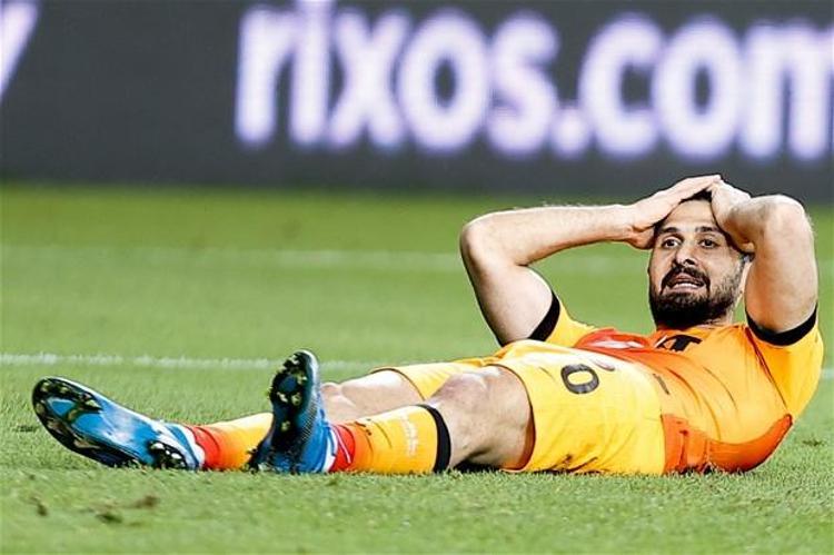 Karşılaşma berabere bitseydi Galatasaray’a gerçekten yazık olacaktı. Çünkü dün gece oynadığı oyunla farklı galibiyeti analarının ak sütü gibi hak etmişlerdi.