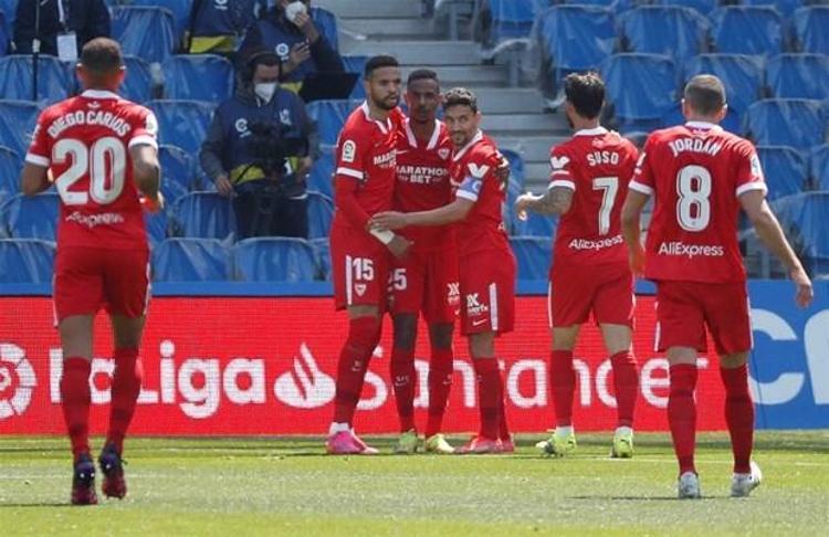 Yönetim Kurulumuz, yalnızca ekonomik parametrelere dayalı ve UEFAnın kapsamı dışında kalan bir turnuvayı açıkça reddetmektedir. Süper Lig futbola ve kulüplere zarar vermekten başka bir işe yaramaz. Davetle çağırıldınız yer bir spor organizasyonu değildir, olamaz