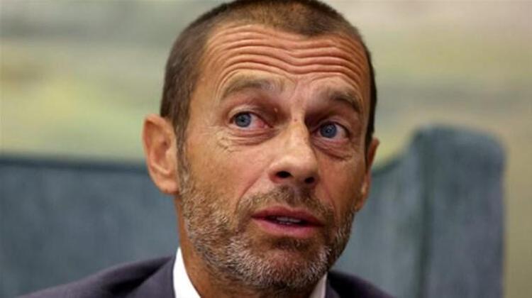 Juventus Başkanı Agnelli kadar ısrarla ve bu kadar çok yalan söyleyen birini görmedim. Onunla cumartesi öğleden sonra görüştük ve bana her şeyin yalan olduğunu söyledi. Açgözlülük, tüm insani değerlerin buharlaşmasına izin veriyor.