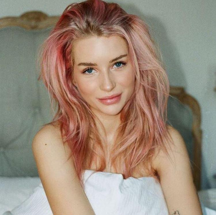 Lottie Moss