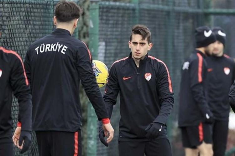 Böylesine yetenekli ve bonservisi elinde bulunan bir futbolcunun bizi seçmesinden dolayı çok mutlu ve gururluyuz. Ömer, gelişiminde sonraki adımları atmak için bizimle zaman geçirecek. şeklinde konuştu.