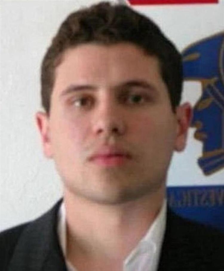 El Chaponun ABDye iade edilmesinden bu yana, hapisteki baronun memleketi Sinaloa, uyuşturucu savaşları etrafında yoğunlaşan bir saldırı dalgasına maruz kaldı.