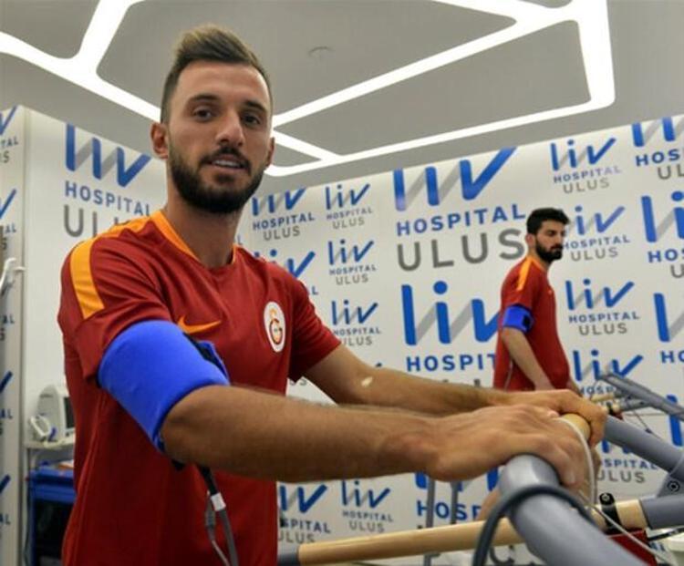 Buradan ayrıldıktan sonra uzun süre kulüpsüz kalan Emre Çolak, ocak ayı transfer döneminde Karagümrüke gelmişti. Bu sezon Süper Ligde 9 karşılaşmaya çıkan futbolcu 1 asit yaptı, gol atamadı.Oyuncunun performans bilgileri şöyle:Galatasaray: 180 maç, 19 gol 19 asistDeportivo La Coruna: 79 maç, 7 gol, 10 asist.Al Wahda: 15 maç, 1 gol.