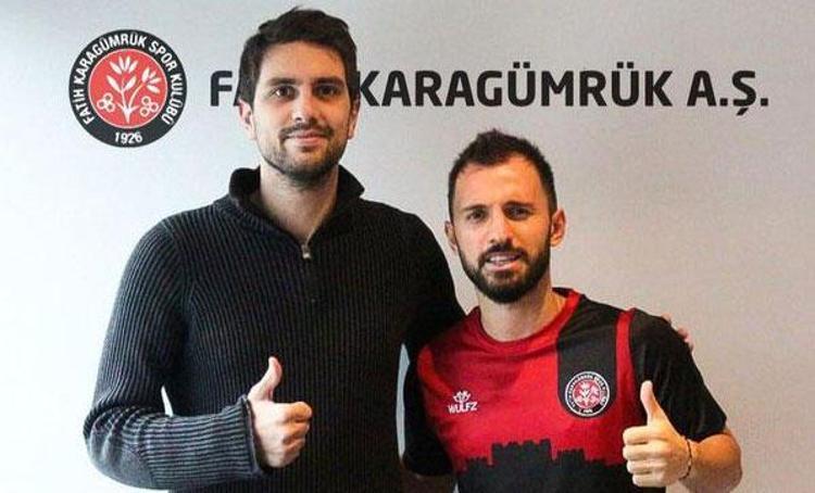 Karagümrükte Emre Çolak depremi Galatasaray tweeti olay oldu...