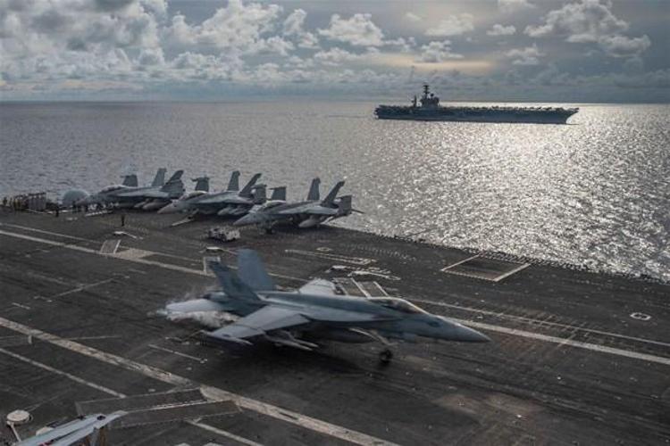 Global Timesa konuşan Çinli analistler, Pekin yönetiminin NATO güçlerinin Güney Çin Denizine girmesi halinde Çin savaş gemilerini Akdenize göndereceğini söyledi. Çin, ABD ve bölgedeki müttefikleriyle yıllardır Güney Çin Denizinde kapışıyor.