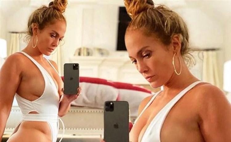 Jennifer Lopez, Jennifer Aniston ve Kim Kardashianı geçti