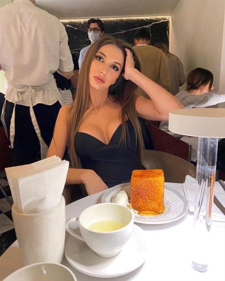 Rus hakem Ekaterina Kostyunina tamamen soyundu