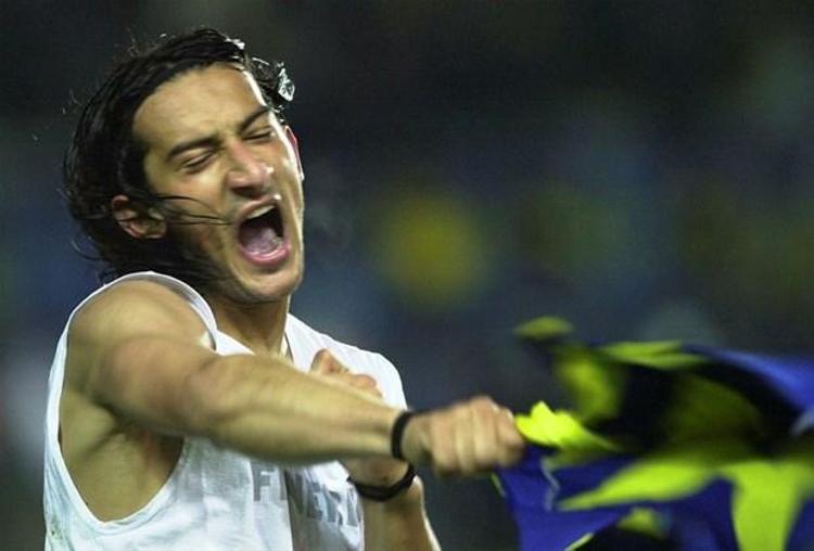 Gençlerbirliği maçında VAR çizgisi diyor. Yüzde 100 haklısın ama 50 gol yemiş sonuncuyla oynuyorsun. Sen atacaksın 3-4 tane sonra VARda isterse çizgi değil çizgi film çizsinler.