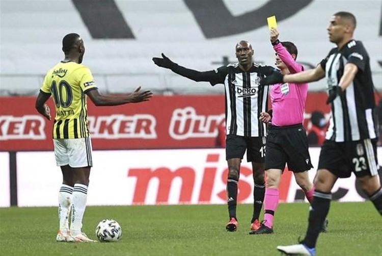 Beşiktaş ezici bir futbol oynamadı, Fenerbahçe çok geride karşıladı. Ozan bir girdi oyuna, Fenerbahçe 2-3 pasla 3 gol atacaktı. Altay gol de yiyebilirdi ama Altay bu yüzden Fenerbahçe kalecisi. Şu an Türkiyenin bana göre en iyisi.