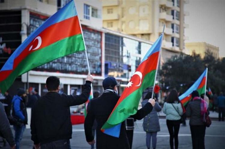 Buna ek olarak Bakünün yaz aylarında İsrailden 2 milyar dolar değerinde yüksek isabet seviyesi olan silah ve mühimmat almak için sözleşme imzalayacağına dair haberler var.