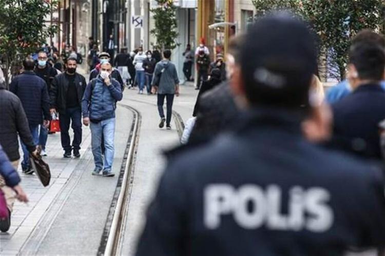 Hafta içi ve hafta sonu sokağa çıkma yasağı ile ilgili flaş kararlar Ve belli oldu İşte tüm detaylar...