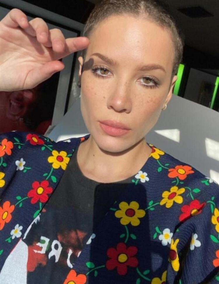 Halseyden yeni hamilelik pozu