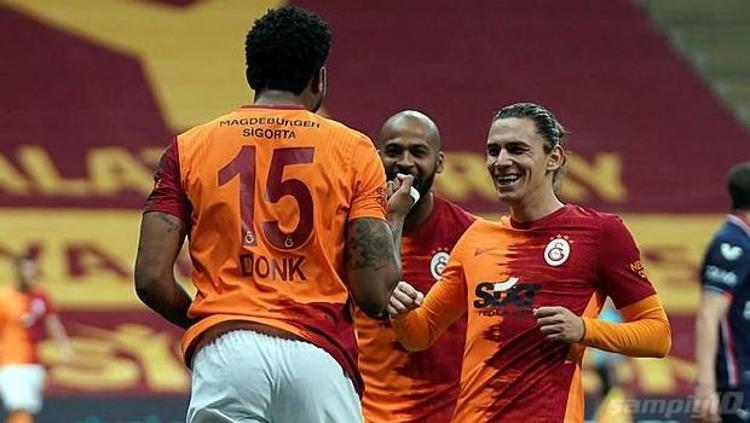 Derbide Fenerbahçeye konuk olacak Galatasaray ise bu sezon Süper Ligde deplasmanda 4 mağlubiyet aldı. Ligde evinde 11 maça çıkan sarı-kırmızılılar, sahasında sadece 1 mağlubiyet yaşadı. Galatasaray deplasmanda oynadığı 11 müsabakanın 4ünden puan çıkaramazken, hiç beraberlik almadı..