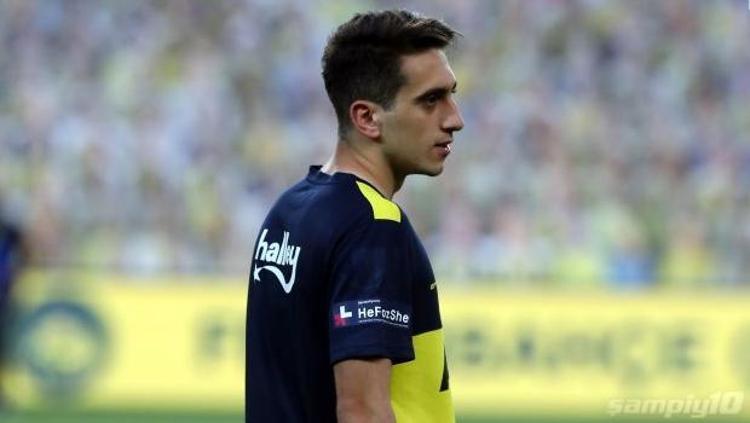 Genç yıldız sezon biter bitmez Schalke ile 5 yıllık sözleşme imzalayacak..