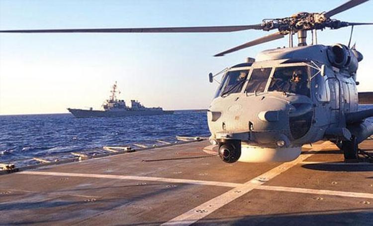 Söz konusu karar, mayıstan itibaren uygulanacak. Savunma Bakanı Nikos Panagiotopoulos tarafından yapılan açıklamada kararın, Miçotakisin Silahlı Kuvvetlerin imkan ve personel düzeyinin geliştirilmesi talimatı doğrultusunda alındığı vurgulandı.