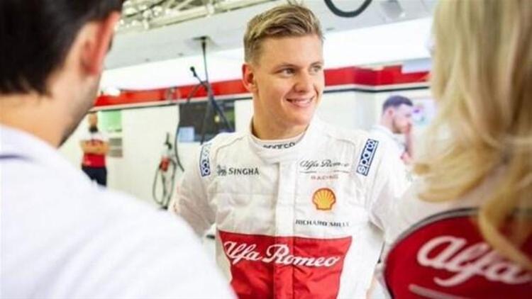 Michael Schumacher ile görüşen tek kişi... Alman pilotun durumunu açıkladı