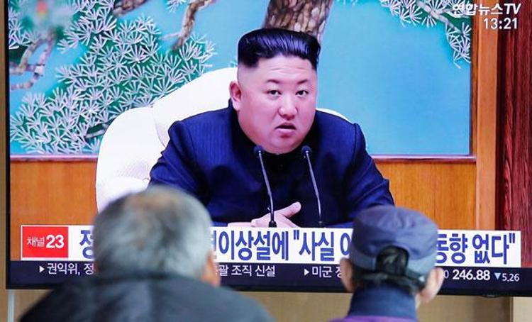 Ayrıca Kim Jong-un ile Trump arasında bu yıl içinde bir zirve olabileceğini, Kuzey Korenin ABDye yönelik en küçük bir tehdit teşkil etme niyeti olmadığını yazdı.
