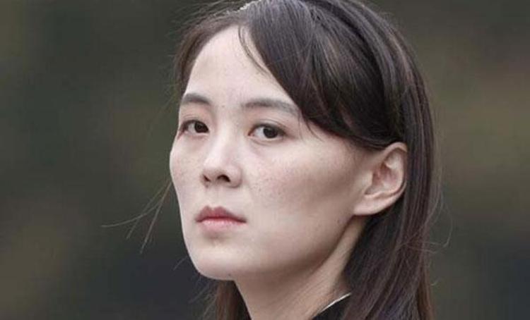 BBC Seul Muhabirinin analizine göre, Kim Yo-jong şüphesiz yükselişte. Bazı uzmanlar, Kuzey ve Güney Kore arasında bu yıl başlarında yaşanan krizin Yo-jonga daha fazla platform sağlama amacıyla çıkarıldığı kanısında.