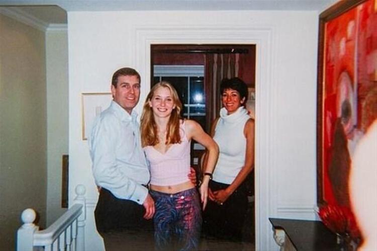 FBI duyurdu dünyada şok etkisi yarattı Ghislaine Maxwell tutuklandı...