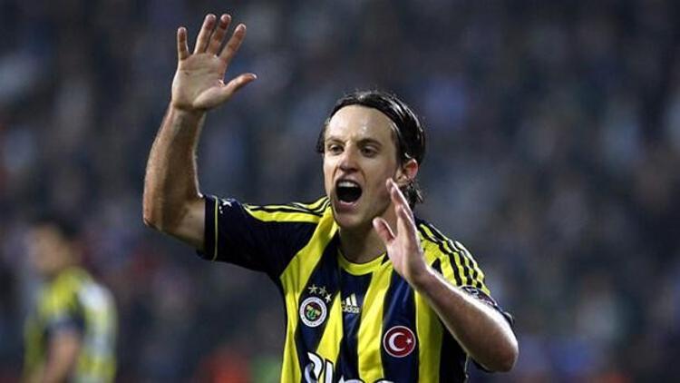 Bir dönem Fenerbahçe forması giyen İsviçreli futbolcu Reto Ziegler, Amerikadaki corona günlerinden bahsederken, Türkiyede yaşadığı bir tecrübeyi de aktardı.