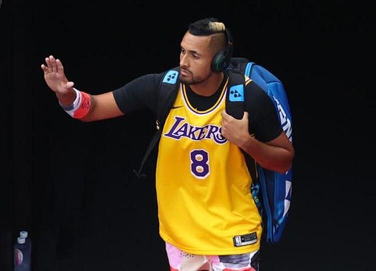 Nick Kyrgios, Nadal karşısına Kobe Bryant formasıyla çıktı