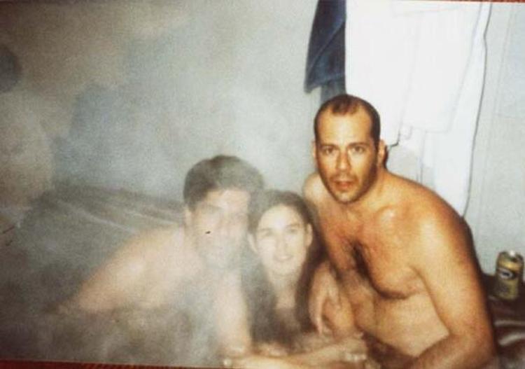 Demi Moore 40 yıl sonra itiraf etti 15 yaşındayken para karşılığında...