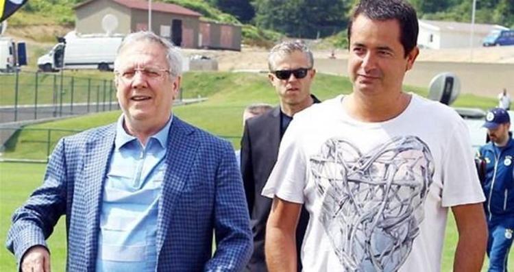 Beşiktaşlı ve Fenerbahçeli ünlüler