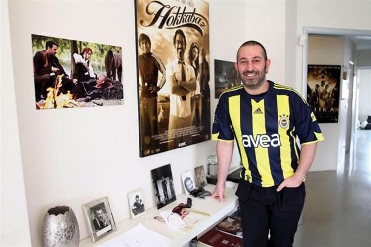 Beşiktaşlı ve Fenerbahçeli ünlüler