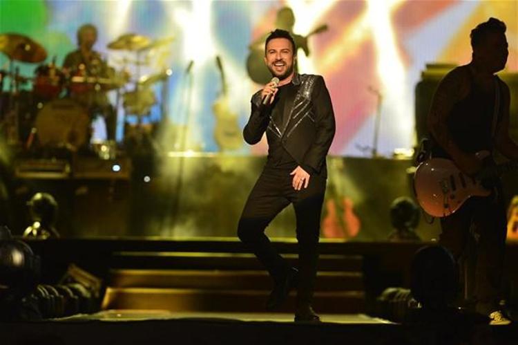 Megastar Tarkan, Expo 2016 Antalya’da coşturdu