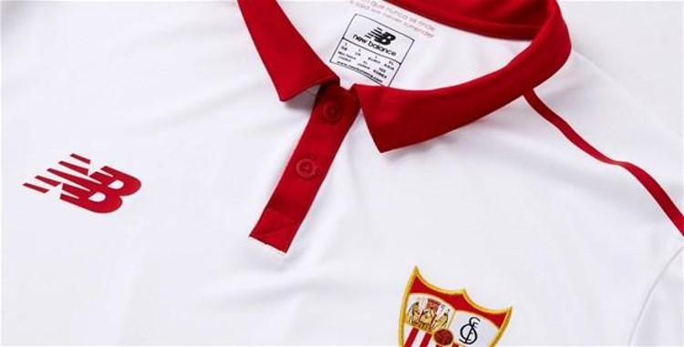 AN WHITE RED (Sevilla)