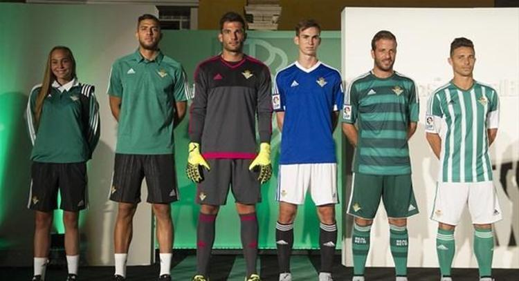 AN GREEN WHITE (Real Betis)