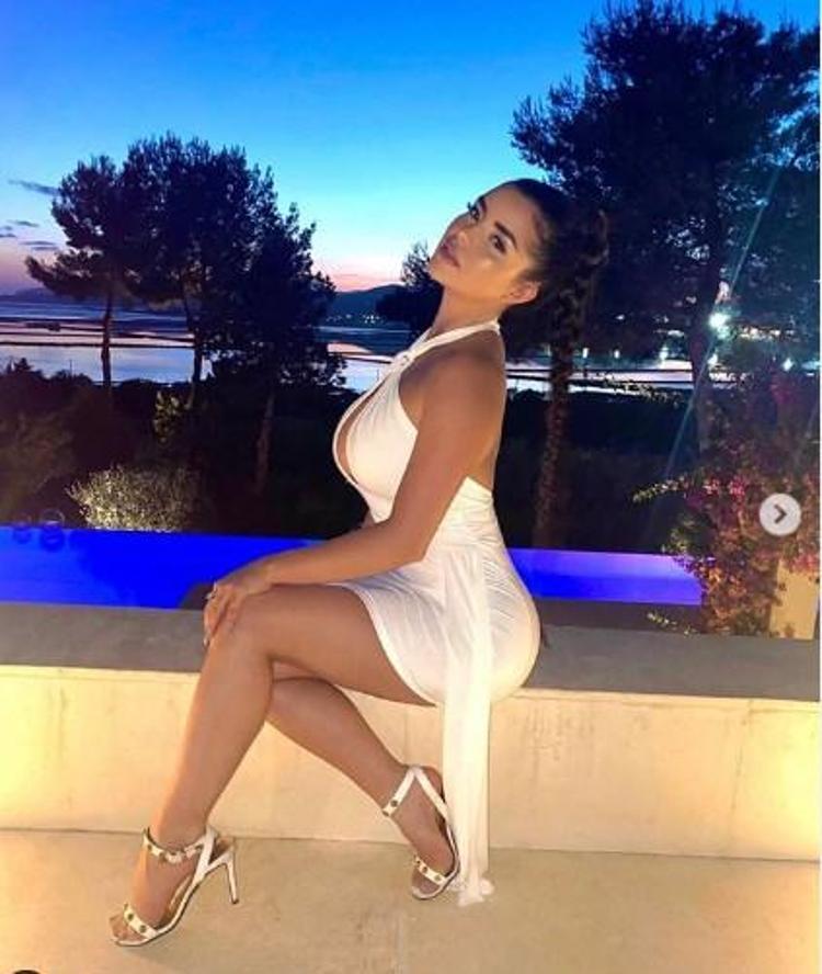 Demi Rose