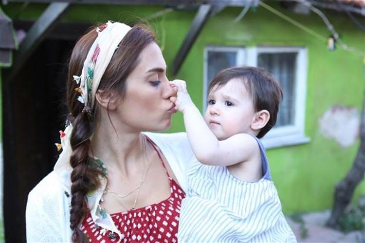 Şükran Ovalı & Caner Erkin