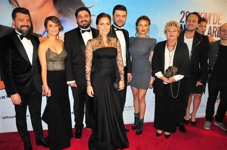 Git Başımdan Filmi Gala