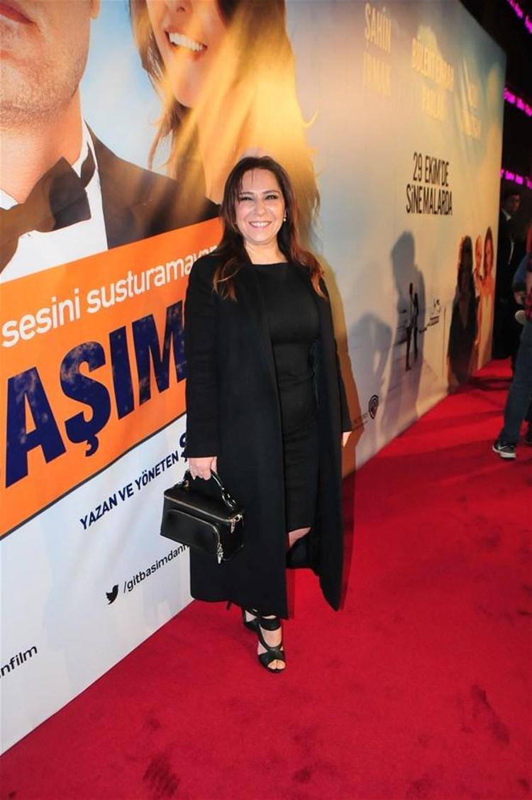 Git Başımdan Filmi Gala