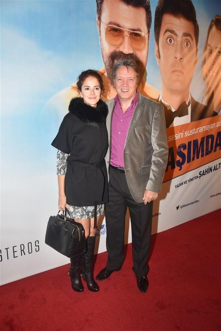 Git Başımdan Filmi Gala