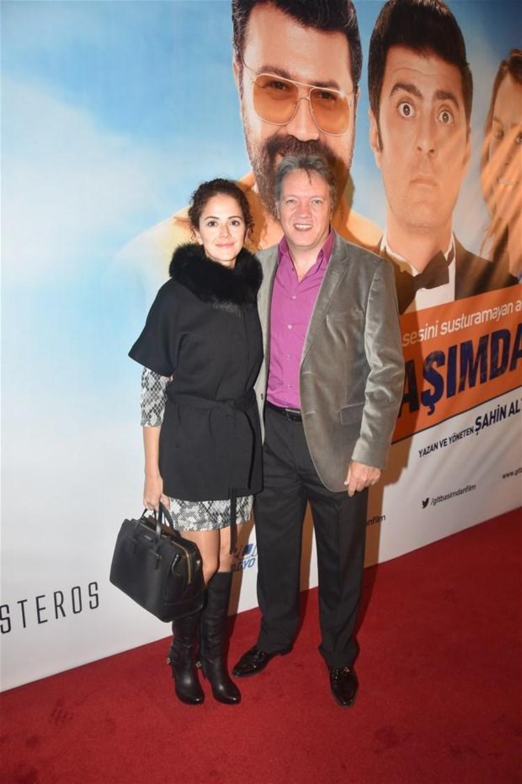 Git Başımdan Filmi Gala